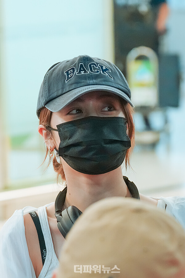 르세라핌허윤진,김포국제공항입국