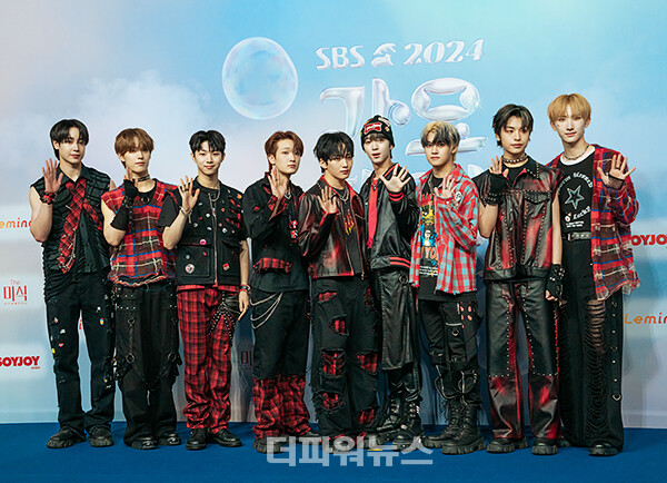 싸이커스,2024SBS가요대전블루카펫