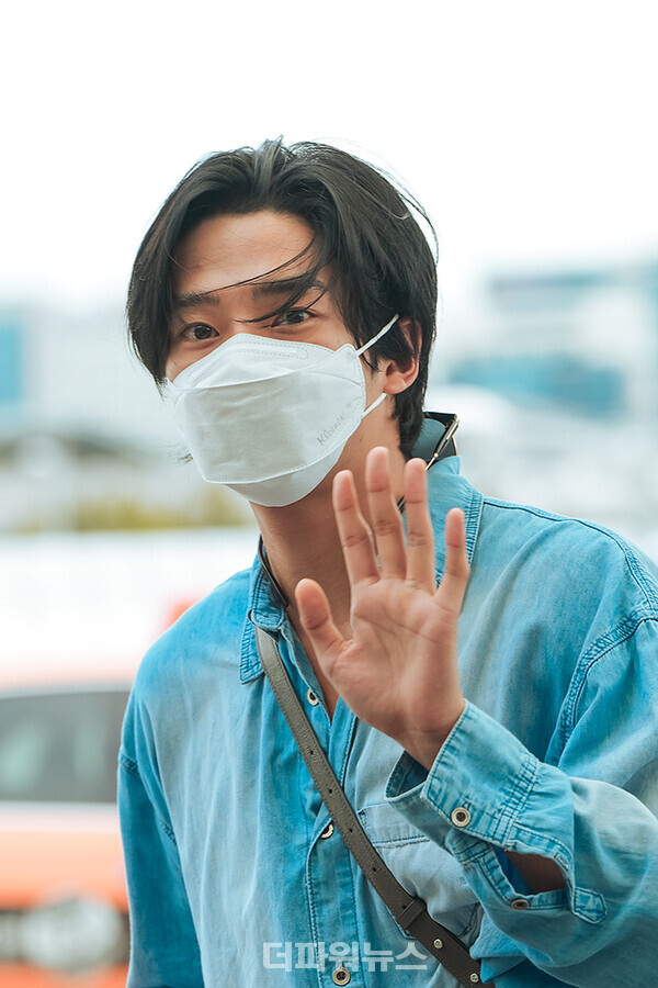 로운,인천국제공항출국