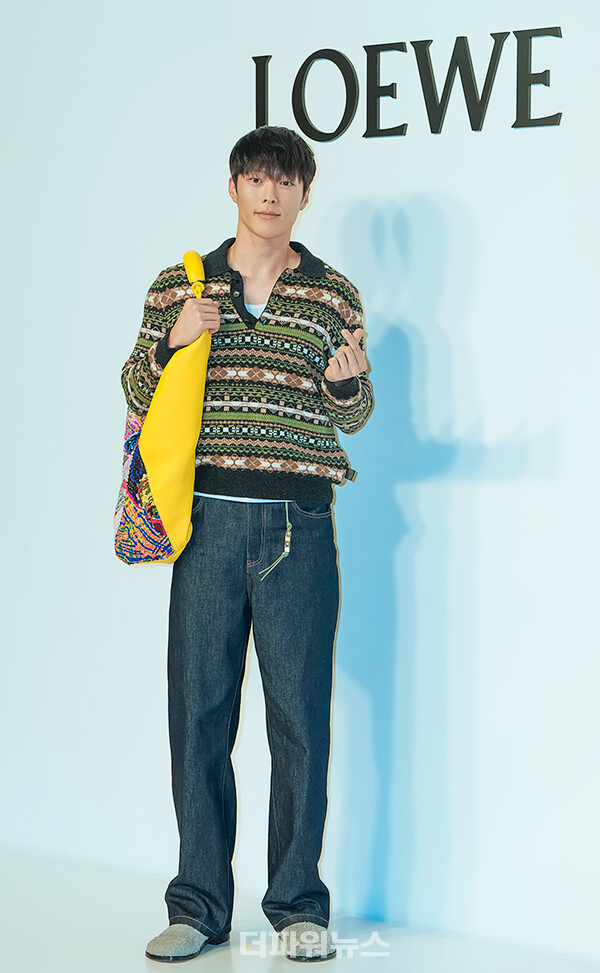 장기용,포토월행사