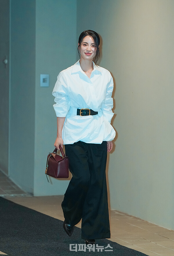 임지연,포토월행사