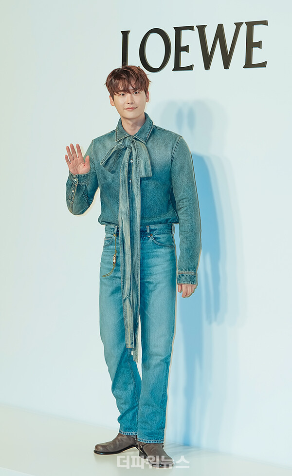 이종석,포토월행사