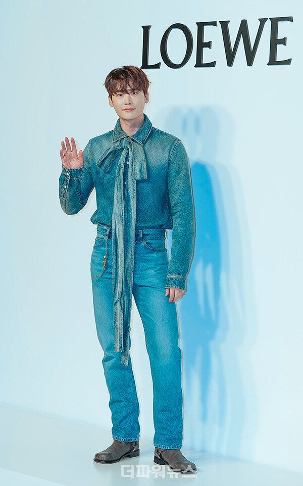 이종석,포토월행사