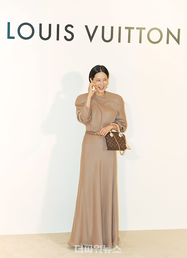 김나영,포토월행사