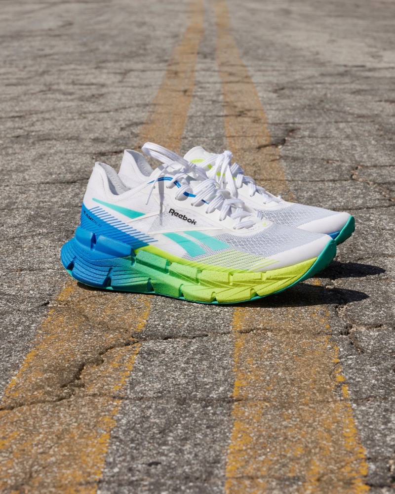 리복, 러닝화 ‘플로트직 X1’ 선보여