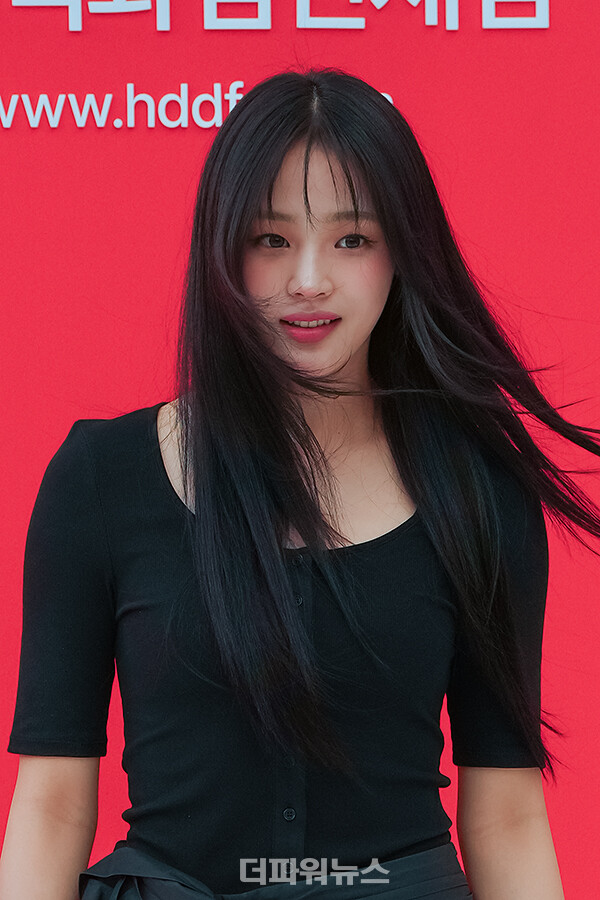 뉴진스민지,포토월행사