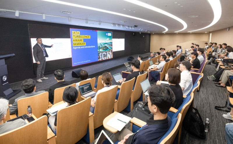 대한항공은 8월 6일 오전 서울시 강서구 대한항공 본사에서 국제항공운송협회(IATA) 전문가와 함께 난기류 인식 플랫폼(IATA Turbulence Aware) 세미나를 실시했다.(사진=대한한공)