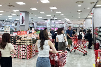 롯데마트, 여름철 먹거리 할인 행사 진행