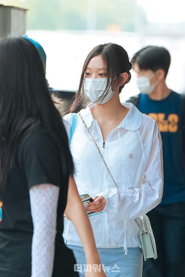 뉴진스해린,김포국제공항출국