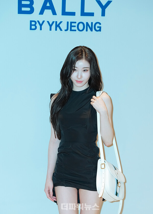 있지채령,포토월행사