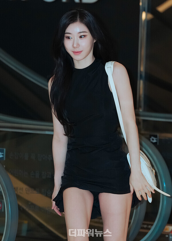 있지채령,포토월행사