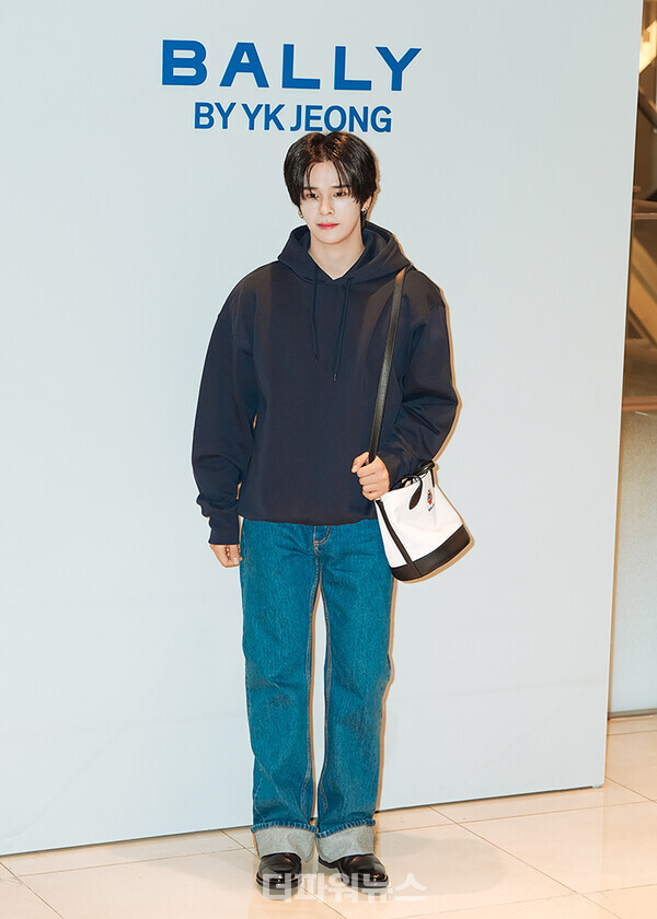 크래비티세림,포토월행사