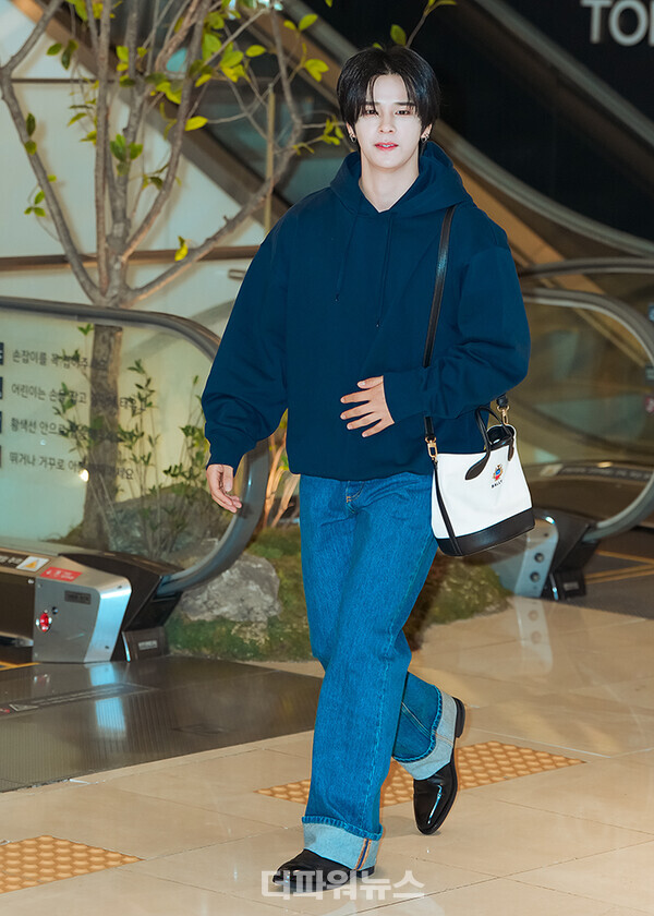 크래비티세림,포토월행사