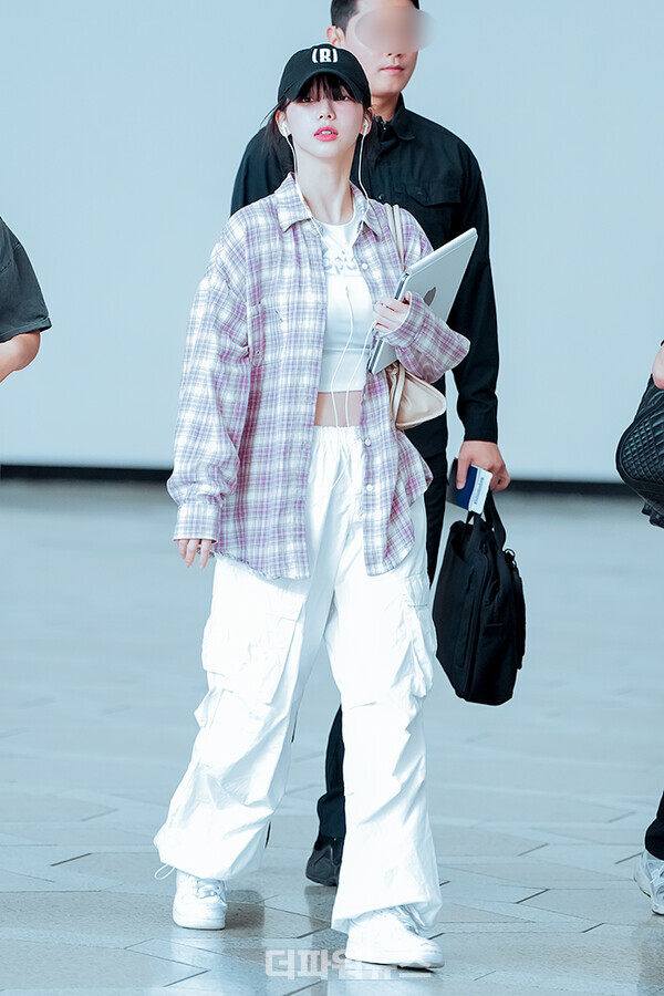 에스파카리나,김포국제공항출국