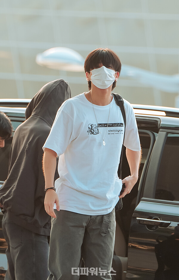 투모로우바이투게더태현,인천국제공항출국