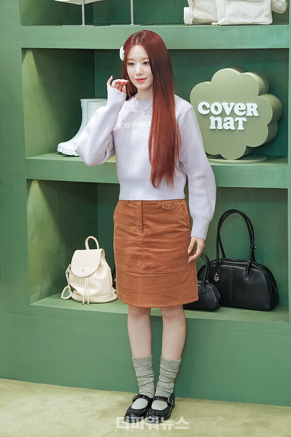 여자아이들슈화,포토월행사