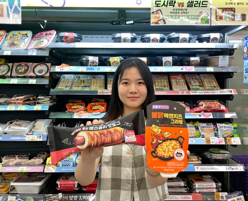 CU, 불닭 맥앤치즈 그라탕, 불닭 페스츄리 핫도그 선보여