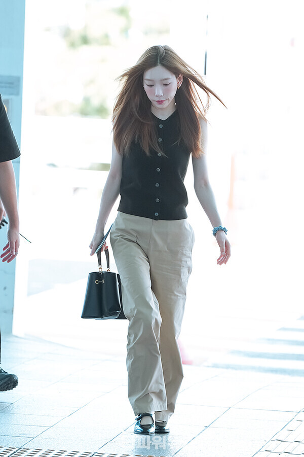 태연,인천국제공항출국