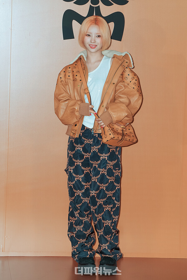 여자아이들소연,포토월행사