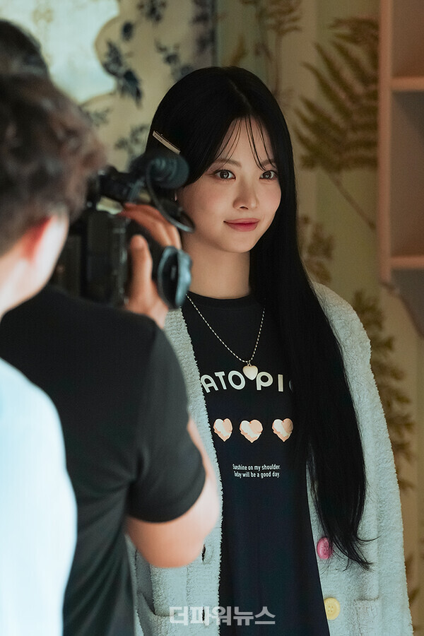 르세라핌홍은채,포토월행사