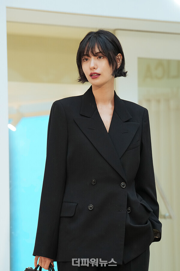 나나,포토월행사