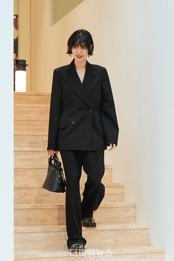 나나,포토월행사