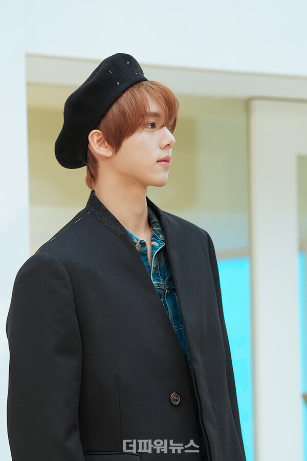 제로베이스원한유진,포토월행사