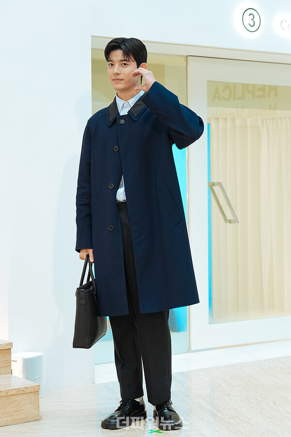 로몬,포토월행사