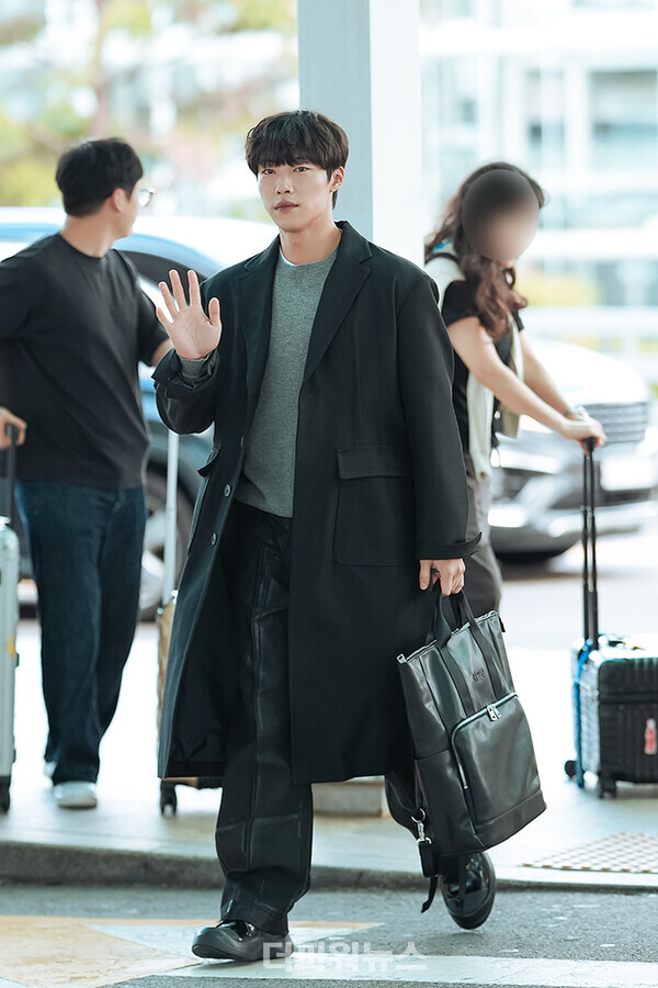 우도환,인천국제공항출국