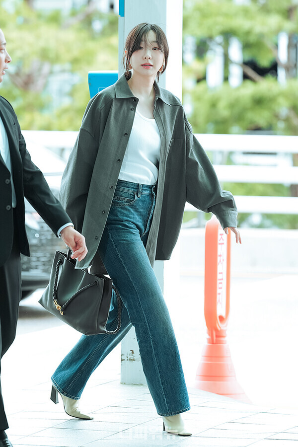 김다미,인천국제공항출국