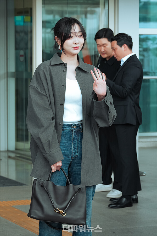 김다미,인천국제공항출국