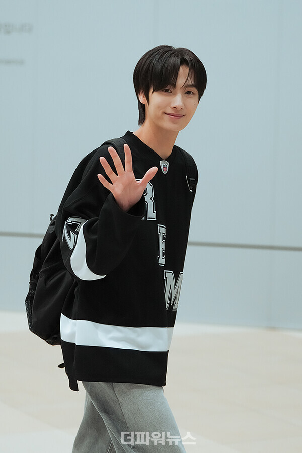 투어스영재,김포국제공항출국