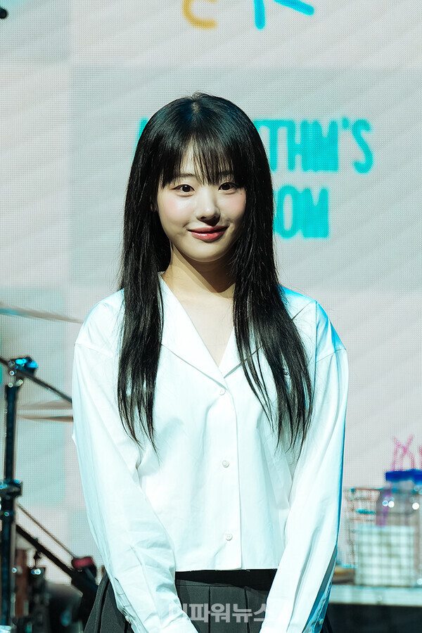 QWER히나,'알고리즘스블러썸(Algorithm'sBlossom)'발매기념쇼케이스