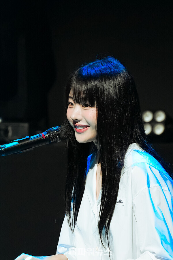 QWER히나,'알고리즘스블러썸(Algorithm'sBlossom)'발매기념쇼케이스