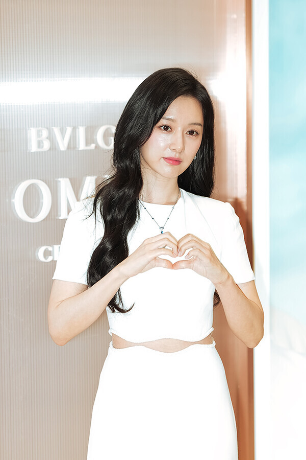 김지원,포토월행사