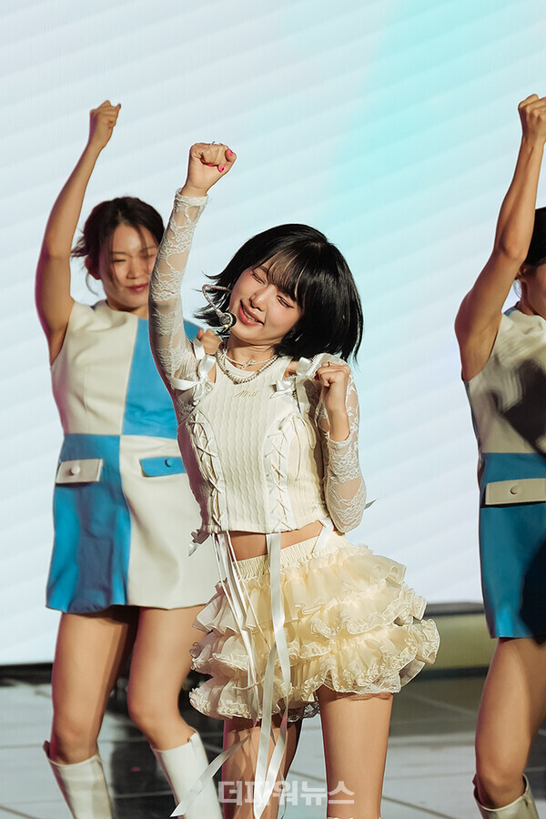 최예나,‘네모네모’발매미디어쇼케이스