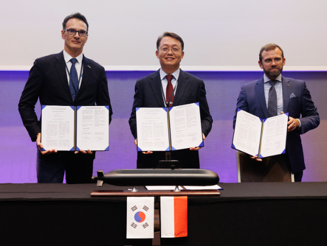 HD현대중공업, 폴란드서 ‘프로모션데이’ 개최...자체 개발 2300톤급 잠수함 공개