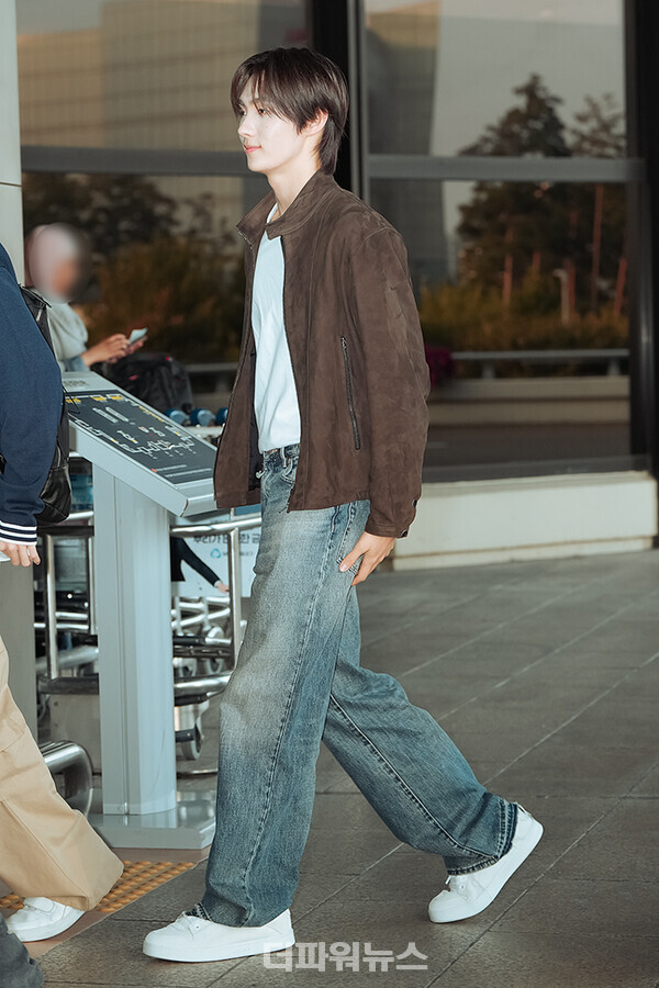 투어스영재,김포국제공항출국