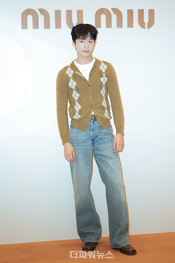 홍경,포토월행사