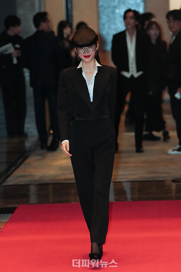 문가영,WKorea자선행사