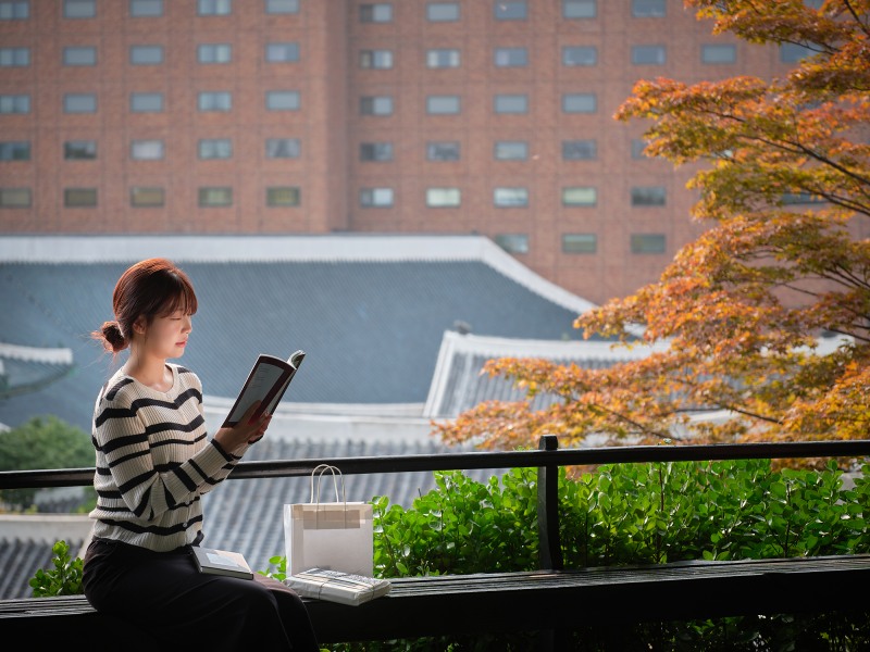 서울신라호텔, ‘북캉스’ 패키지 선보여