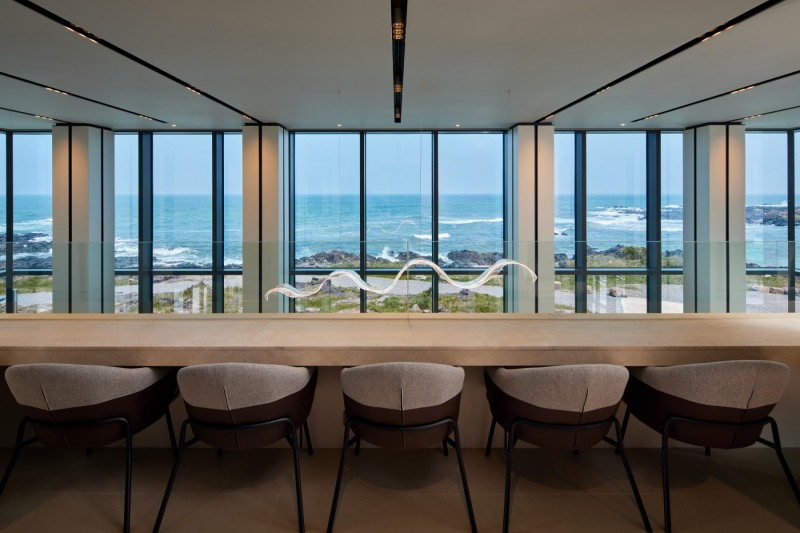 신라스테이 플러스 이호테우, 카페 ‘웨이브리스’ 팝업스토어 운영