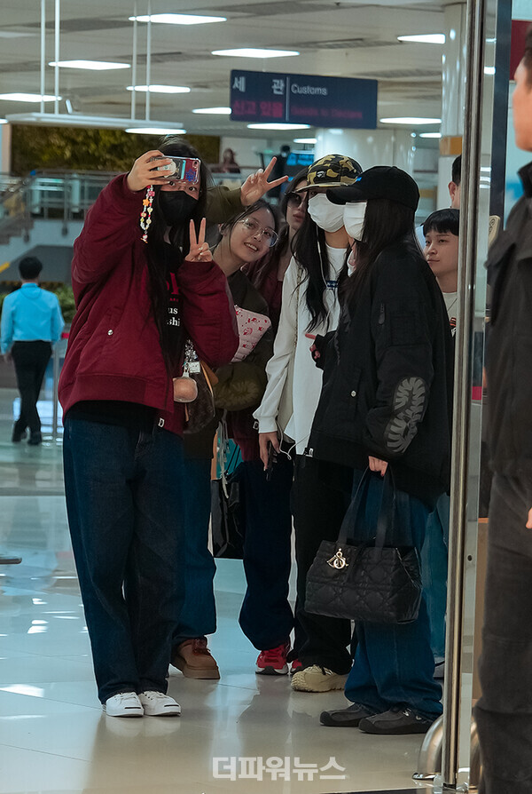 뉴진스,김포국제공항입국