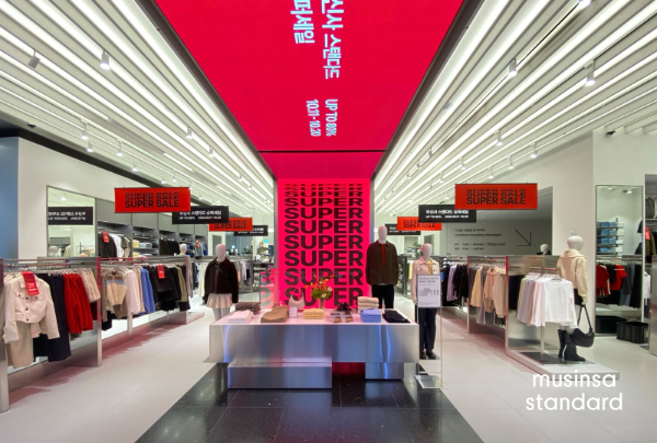 무신사 스탠다드, 24FW 슈퍼세일 매출 160% 증가