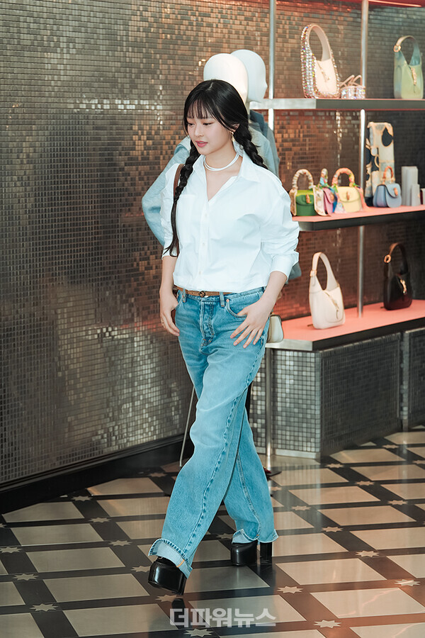 뉴진스하니,포토월행사