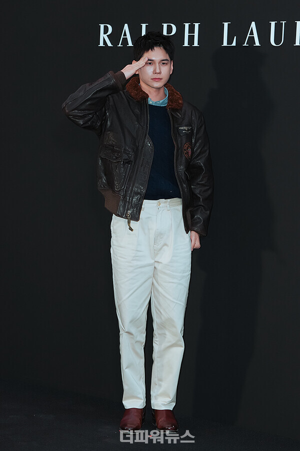 옹성우,포토월행사