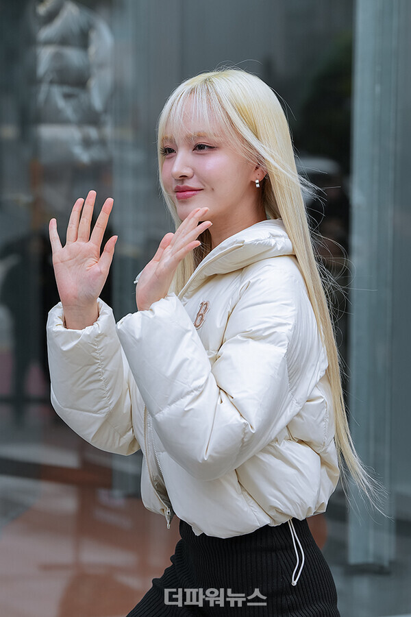 아이브리즈,포토월행사