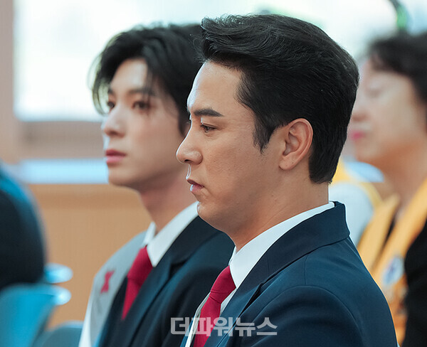 정동원-장민호,대한적십자사홍보대사위촉식