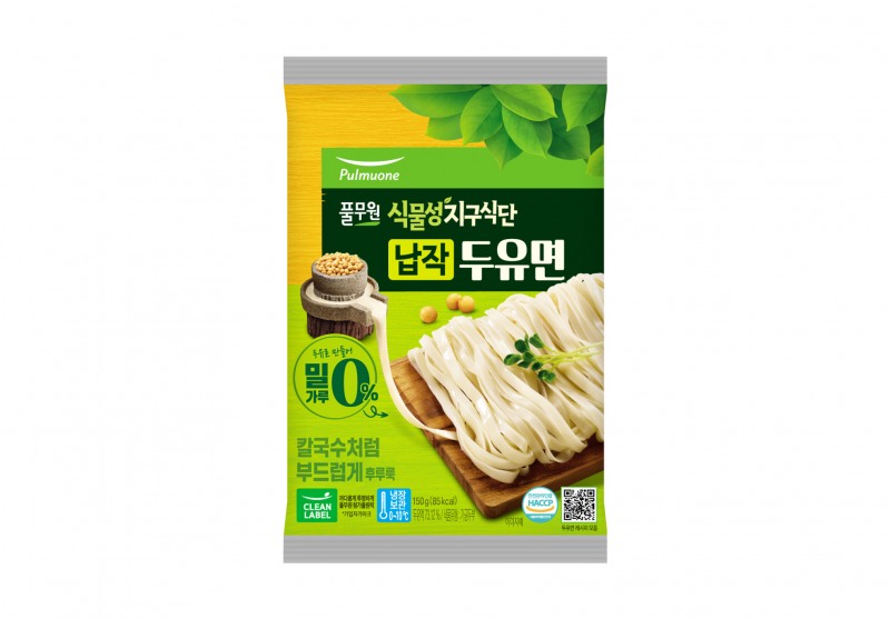 풀무원, ‘식물성 지구식단 납작두유면’ 선보여