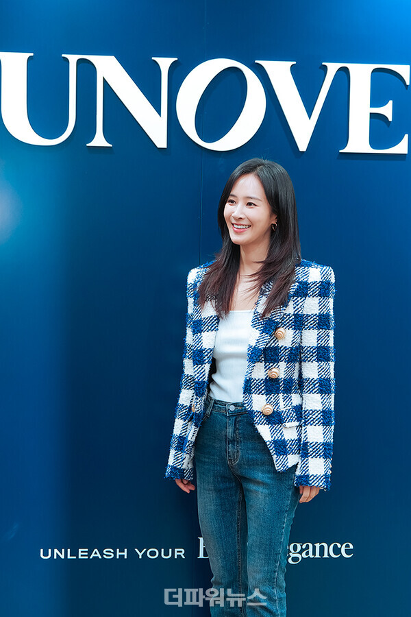 유리,포토월행사